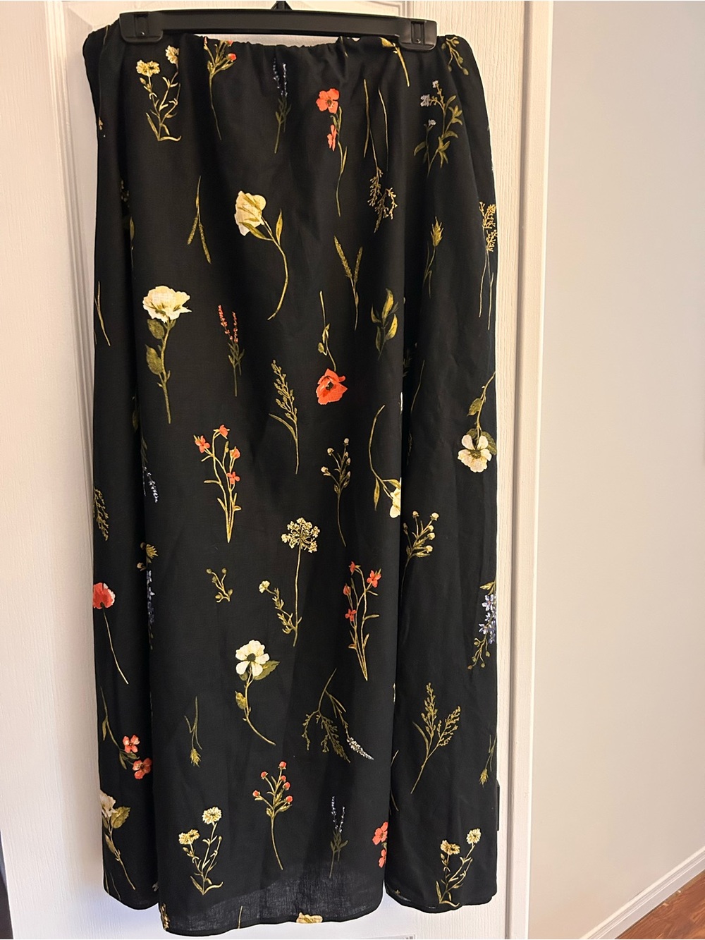 Black Floral Maxi Skirt - Women
